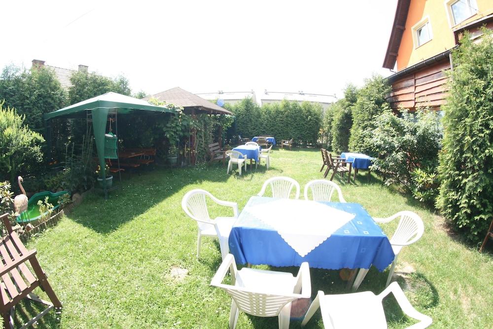 Hotel Daisy Budget Krakow Ngoại thất bức ảnh
