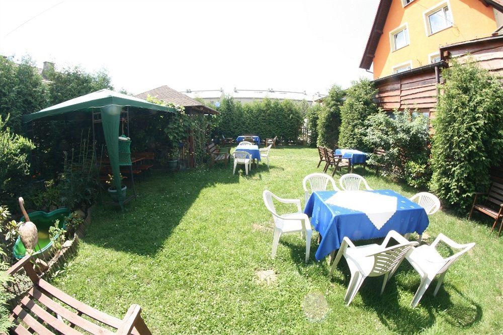 Hotel Daisy Budget Krakow Ngoại thất bức ảnh